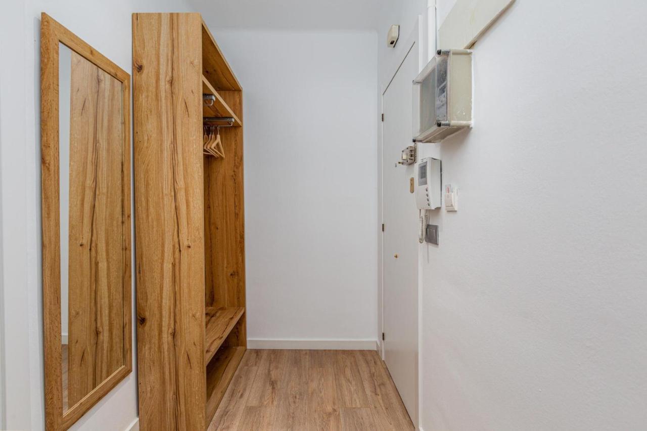 Simply Stunning - Hidden Gem, Heart Of Poble Sec Apartment Barcelona Bagian luar foto