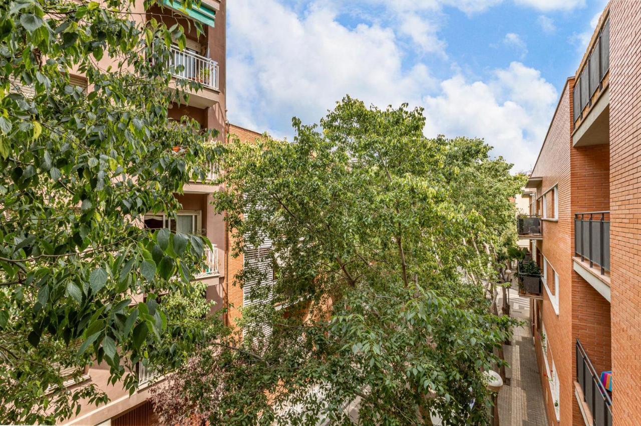 Simply Stunning - Hidden Gem, Heart Of Poble Sec Apartment Barcelona Bagian luar foto